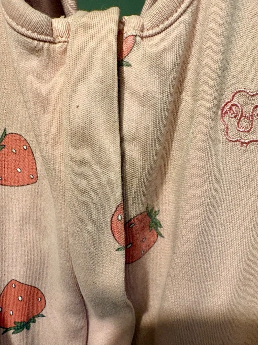 Woolino 6-18 month Strawberry Sleep Bag with Feet - Picture 4 of 4